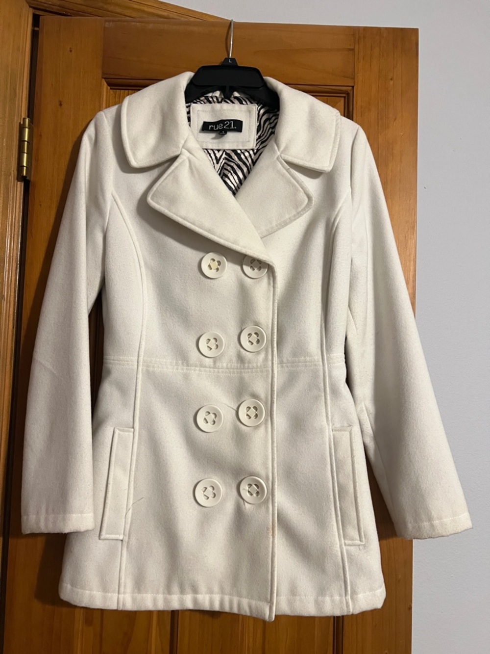 Rue21 Women's Ivory Peacoat